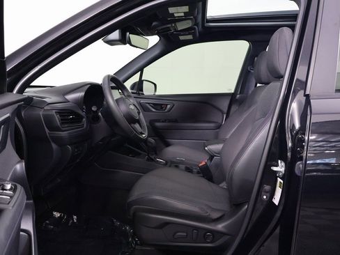 Used 2025 Subaru Forester Premium w/ Convenience Package #1 image 10