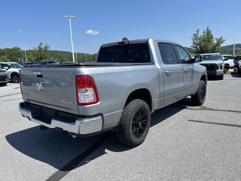 Used 2019 RAM 1500 Big Horn AWD/4WD image 7