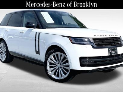 Used 2025 Land Rover Range Rover SE