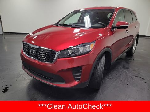 Used 2020 Kia Sorento LX image 5