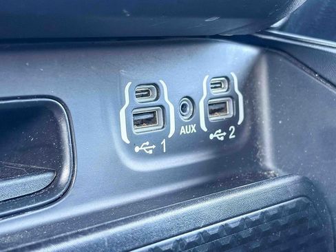 Used 2021 RAM 1500 Big Horn image 37