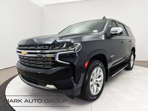 Used 2024 Chevrolet Tahoe Premier AWD/4WD image 1