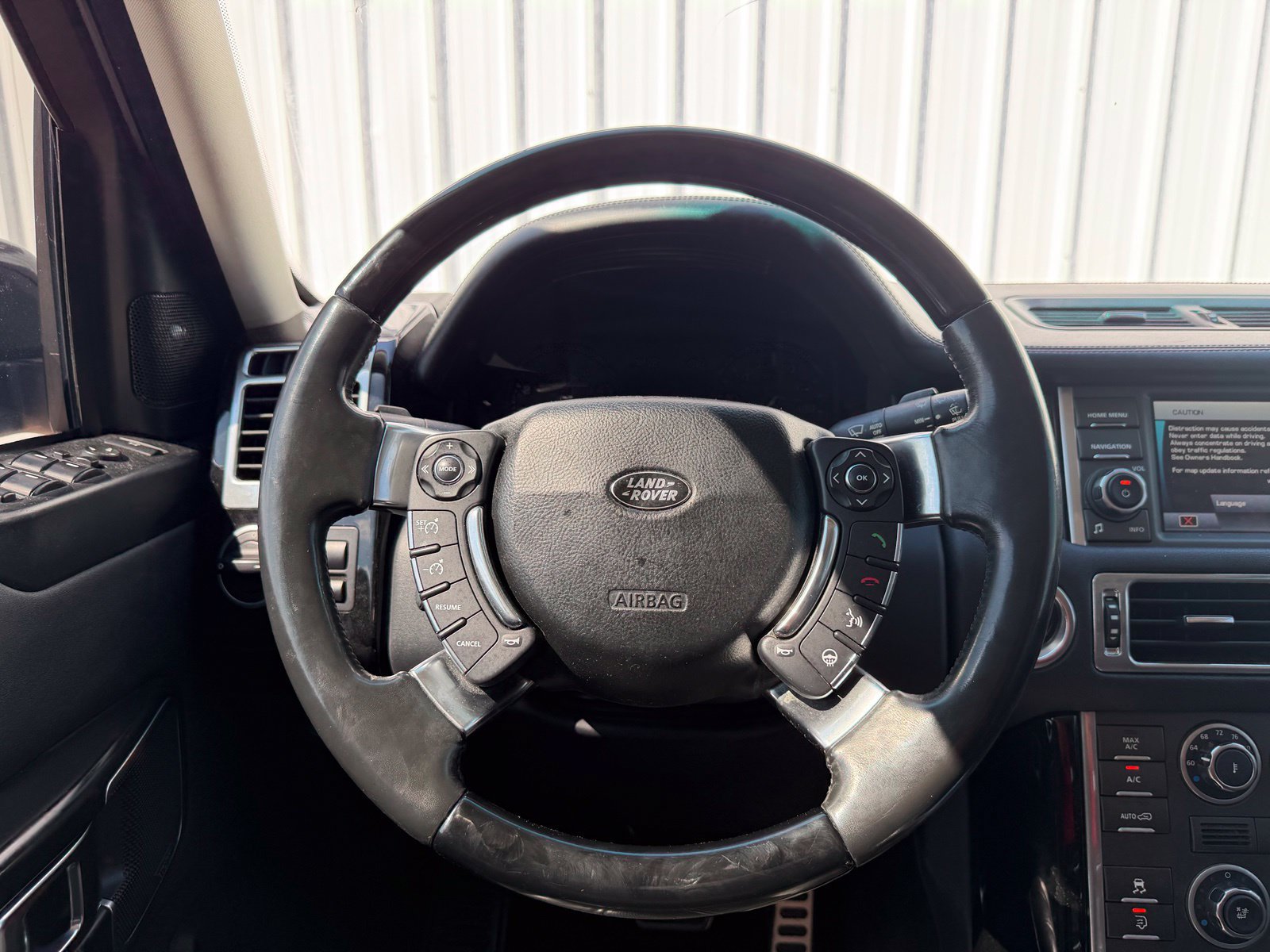 Used 2012 Land Rover Range Rover Supercharged AWD/4WD image 14