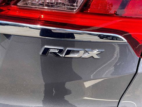 Used 2018 Acura RDX FWD w/ Technology Package image 11