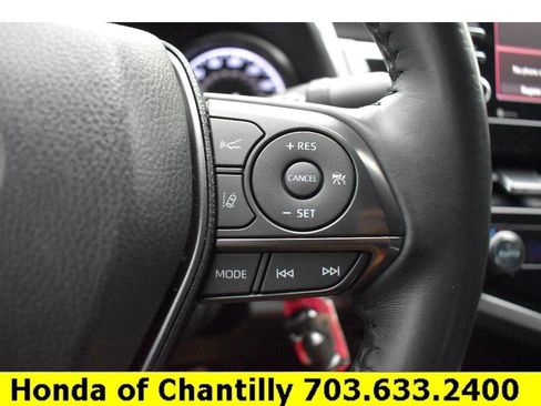 Used 2023 Toyota Camry SE FWD image 13