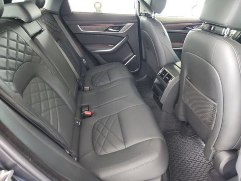 Used 2023 Jaguar F-PACE S AWD/4WD image 16