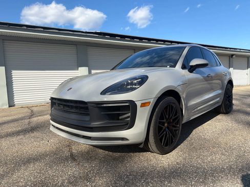 Certified 2022 Porsche Macan GTS AWD/4WD image 2