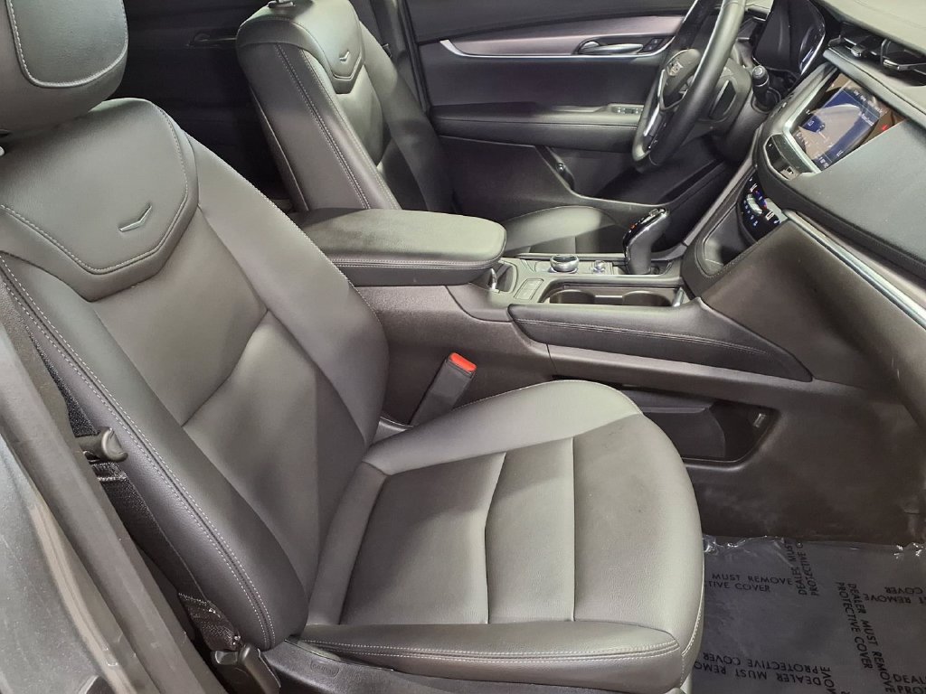 Certified 2023 Cadillac XT5 Luxury FWD image 22