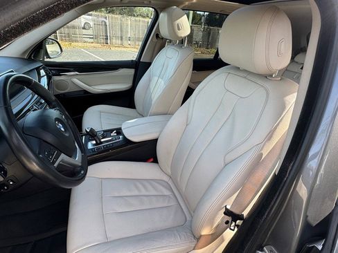 Used 2015 BMW X5 xDrive35i image 8