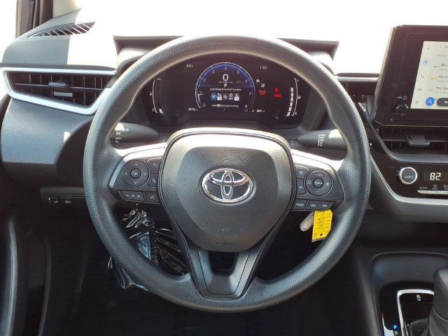 Used 2026 Toyota Corolla LE FWD image 13
