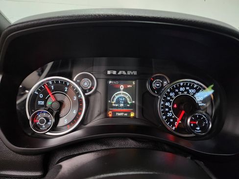 Used 2022 RAM 2500 Big Horn AWD/4WD image 14
