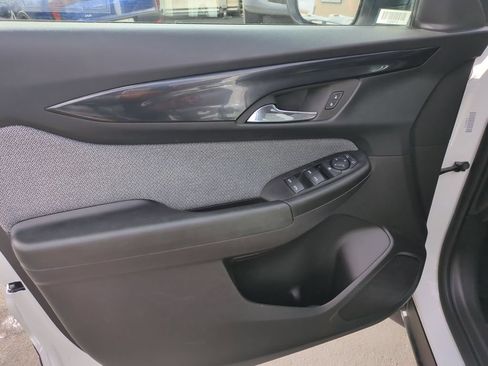 Used 2025 Chevrolet TrailBlazer LT AWD/4WD image 11