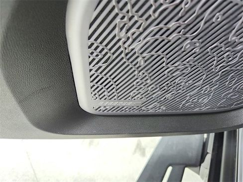 Used 2025 GMC Hummer EV 3X image 34