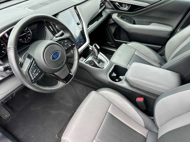 Certified 2025 Subaru Outback Onyx Edition AWD/4WD image 10