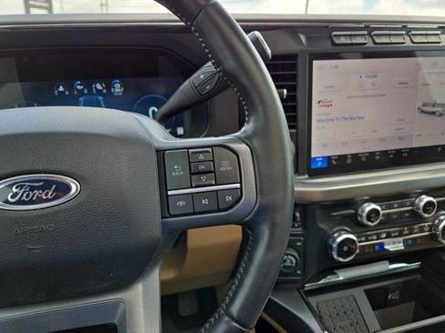 Used 2024 Ford F250 Lariat w/ Lariat Ultimate Package AWD/4WD image 21