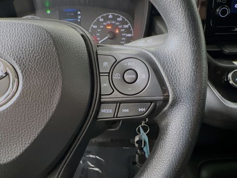 Used 2024 Toyota Corolla LE FWD image 20