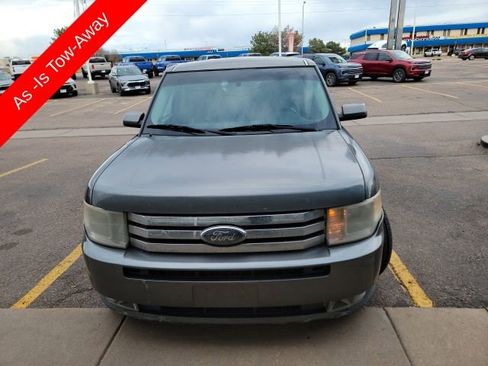 Used 2010 Ford Flex SEL image 2