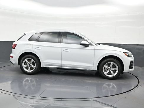 Used 2022 Audi Q5 2.0T Premium AWD/4WD image 6