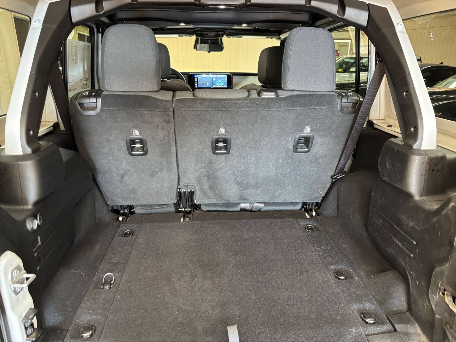 Used 2025 Jeep Wrangler Unlimited Sport AWD/4WD image 29