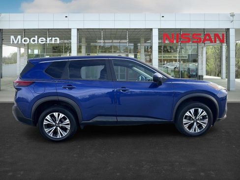 Certified 2023 Nissan Rogue SV image 6