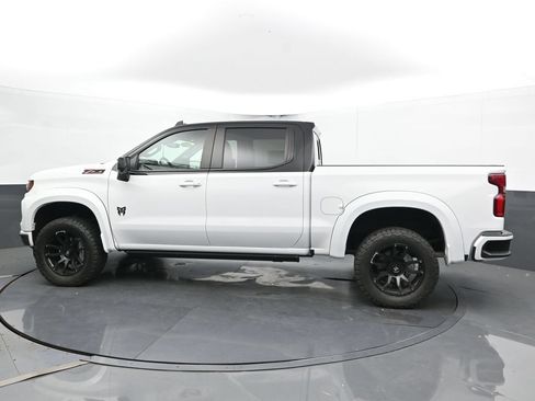 Used 2022 Chevrolet Silverado 1500 RST AWD/4WD image 9