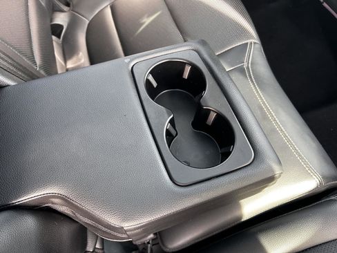 Used 2021 Ford Escape Titanium w/ Class II Trailer Tow Package image 17