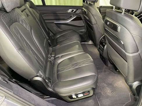 Used 2023 BMW X7 xDrive40i w/ Executive Package image 25
