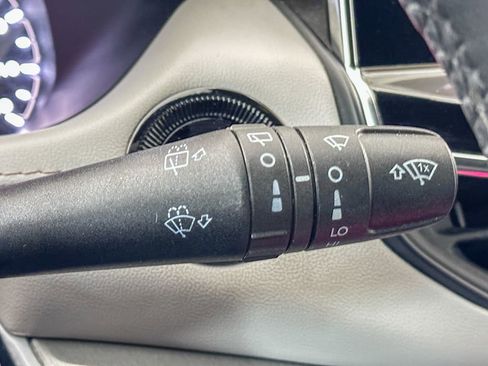 Certified 2024 Jeep Compass Limited image 35