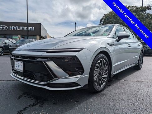 Used 2025 Hyundai Sonata Limited image 8