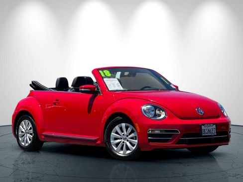 Used 2018 Volkswagen Beetle 2.0T S FWD image 2