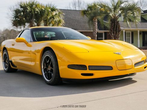 Used 2003 Chevrolet Corvette Z06 w/ Memory Package, 3 Drivers RWD image 11