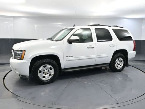 Used 2011 Chevrolet Tahoe LT w/ Luxury Package image 11