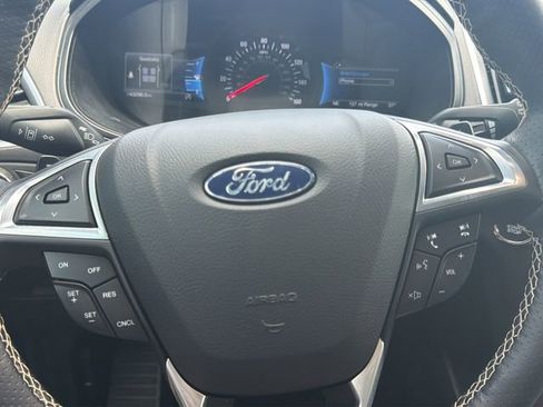 Used 2023 Ford Edge ST AWD/4WD image 22