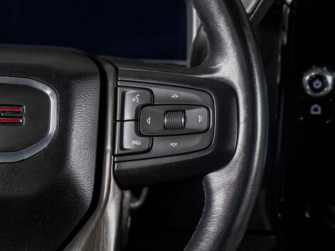 Used 2024 GMC Sierra 2500 AT4X image 18