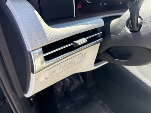 Certified 2025 Hyundai Tucson SEL AWD/4WD image 22