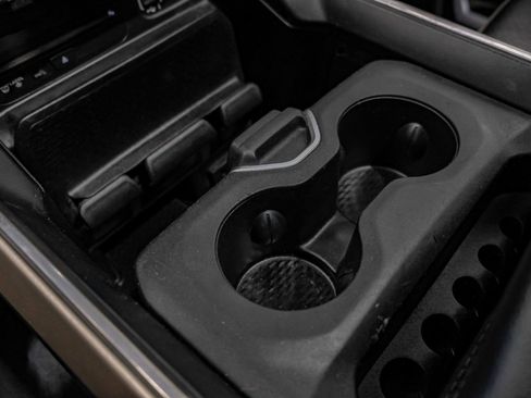 Used 2019 RAM 2500 Laramie image 24