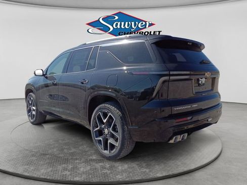 New 2026 Chevrolet Traverse High Country w/ LPO, Floor Liner Package AWD/4WD image 3