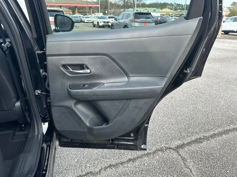 New 2026 Nissan Kicks SR image 16