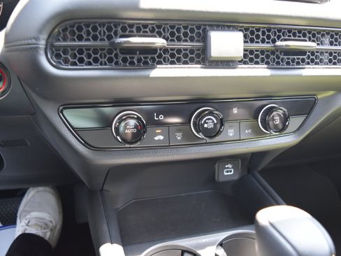 Certified 2024 Honda HR-V LX image 21