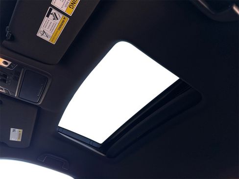 Used 2020 Honda Ridgeline Black Edition image 30