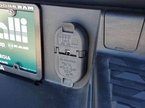 Certified 2023 RAM 1500 Limited image 10