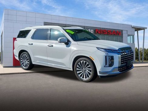 Used 2024 Hyundai Palisade Calligraphy AWD/4WD image 1