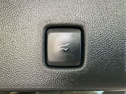 Used 2023 Ford Escape Active image 27