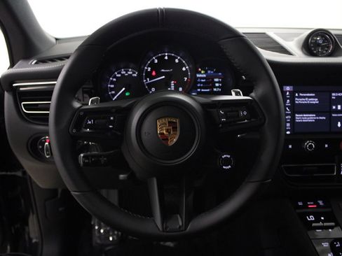 New 2026 Porsche Macan AWD/4WD image 18
