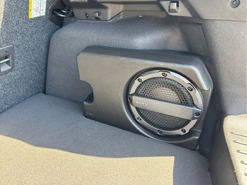 Used 2017 Ford Focus SEL image 36