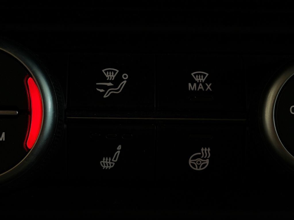 Used 2023 Alfa Romeo Stelvio Sprint AWD/4WD image 19