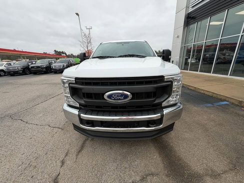 Used 2020 Ford F250 XL w/ Power Equipment Group image 6