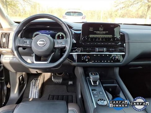 Certified 2024 Nissan Pathfinder Platinum w/ Cargo Package image 8