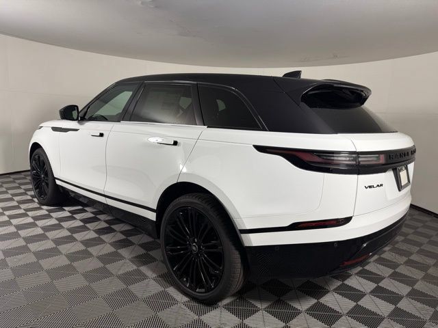 Certified 2026 Land Rover Range Rover Velar Dynamic SE AWD/4WD image 5