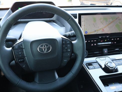 Used 2025 Toyota bZ4X FWD w/ Weather Package image 17